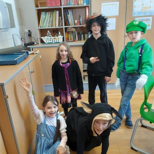 Faschingsfeier mit Kindern