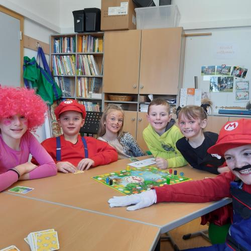 Faschingsfeier mit Kindern