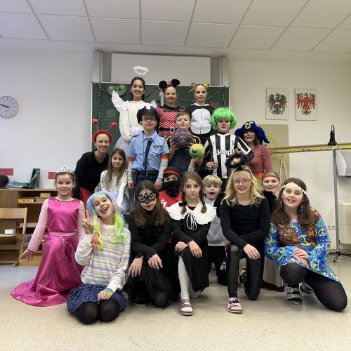 Faschingsfeier mit Kindern
