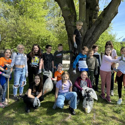 Kinder im Freien