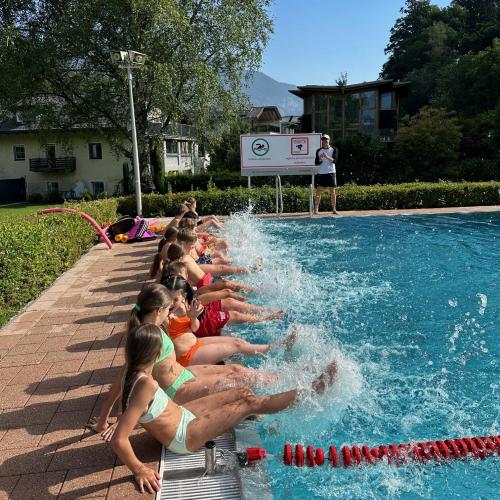Schwimmtage im Schwazer Schwimmbad