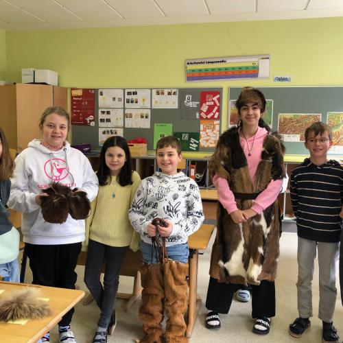 Schulkinder beim Workshop