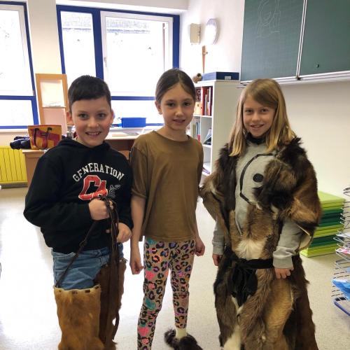 Schulkinder beim Workshop