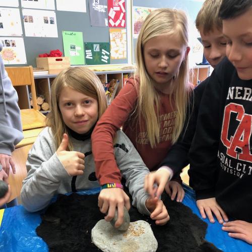 Schulkinder beim Workshop