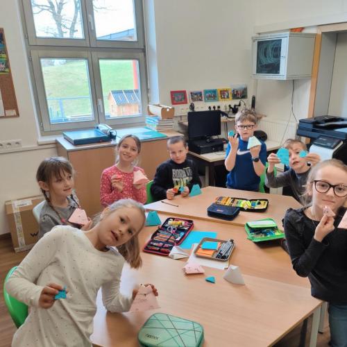 Schulkinder beim Vorlesetag
