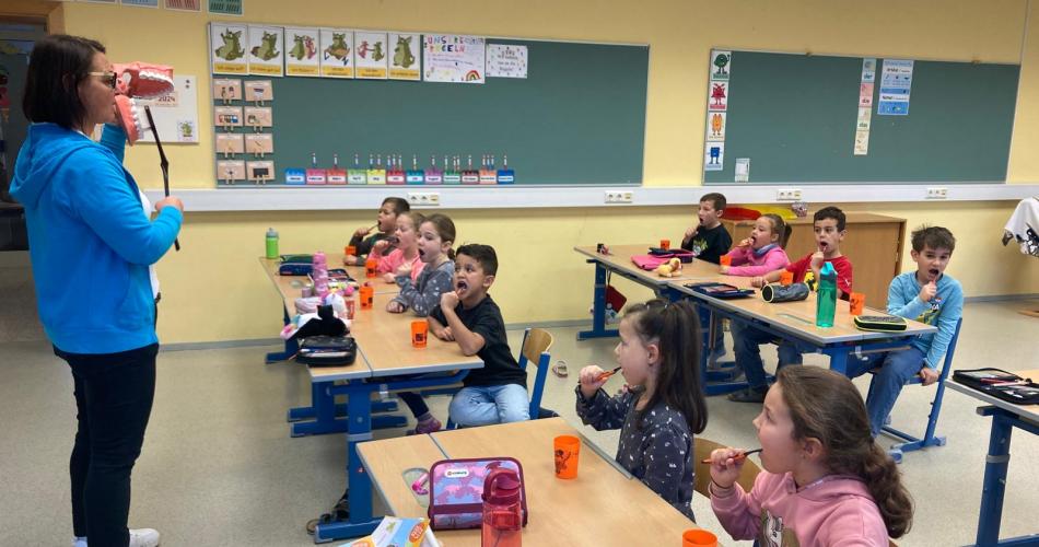 Zahnprophylaxe in der Schule